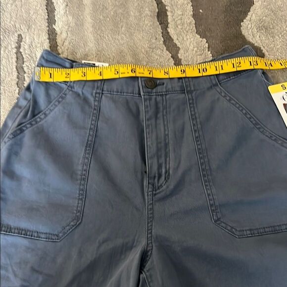 Gloria Vanderbilt High Waist Blue Utility Shorts - Picture 5 of 7